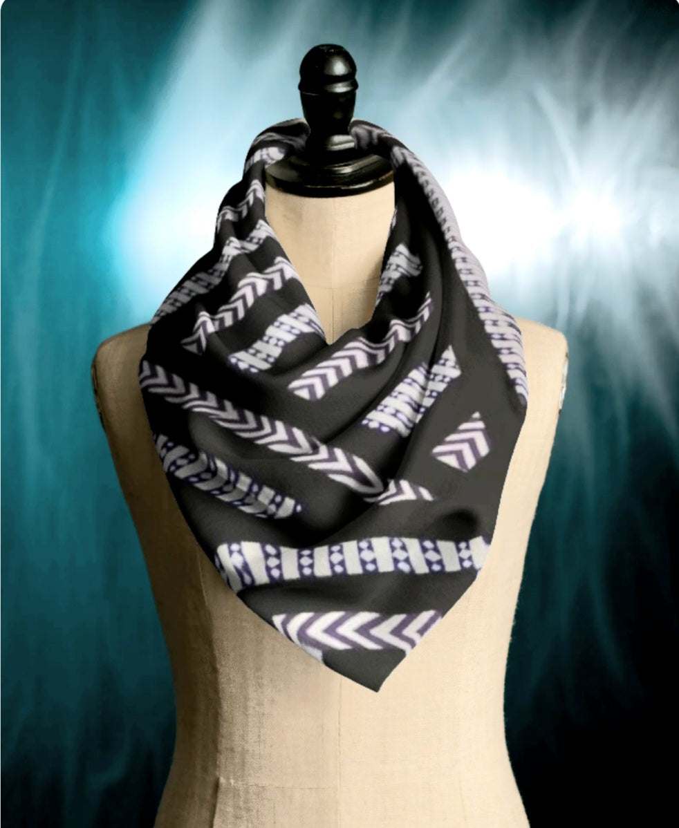 MIDNIGHT MAZE GEOMETRIC SCARF